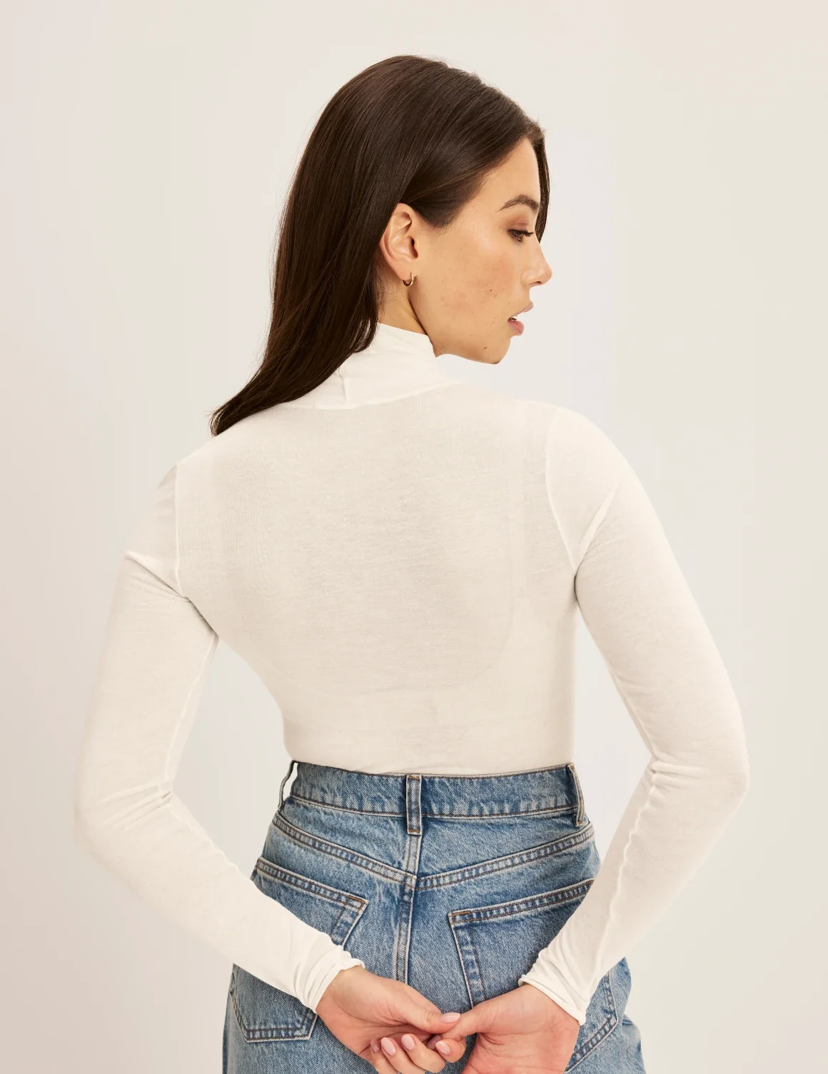 Cashmere Mist Turtleneck - Image 6