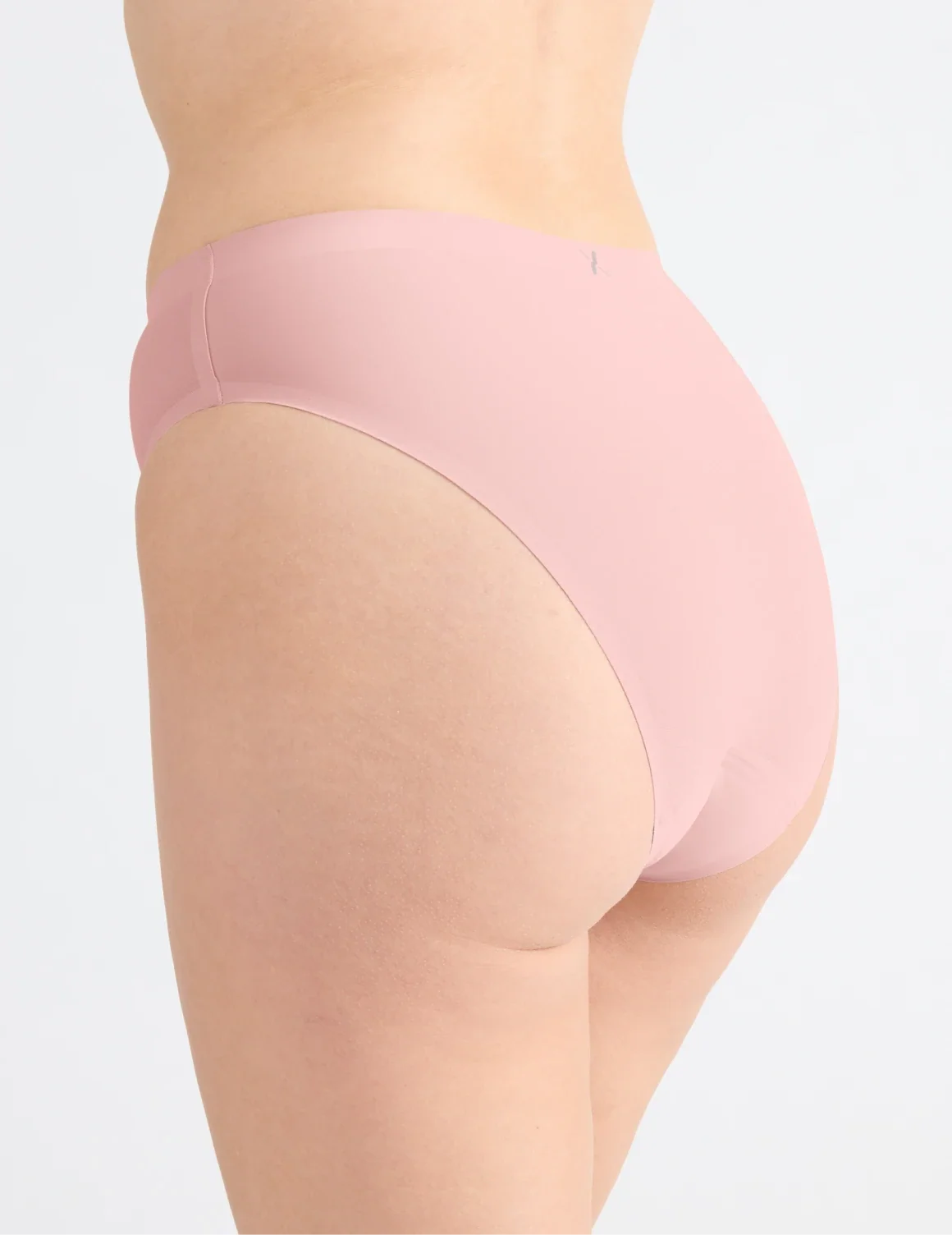 Essential No-Show French Cut - Image 14