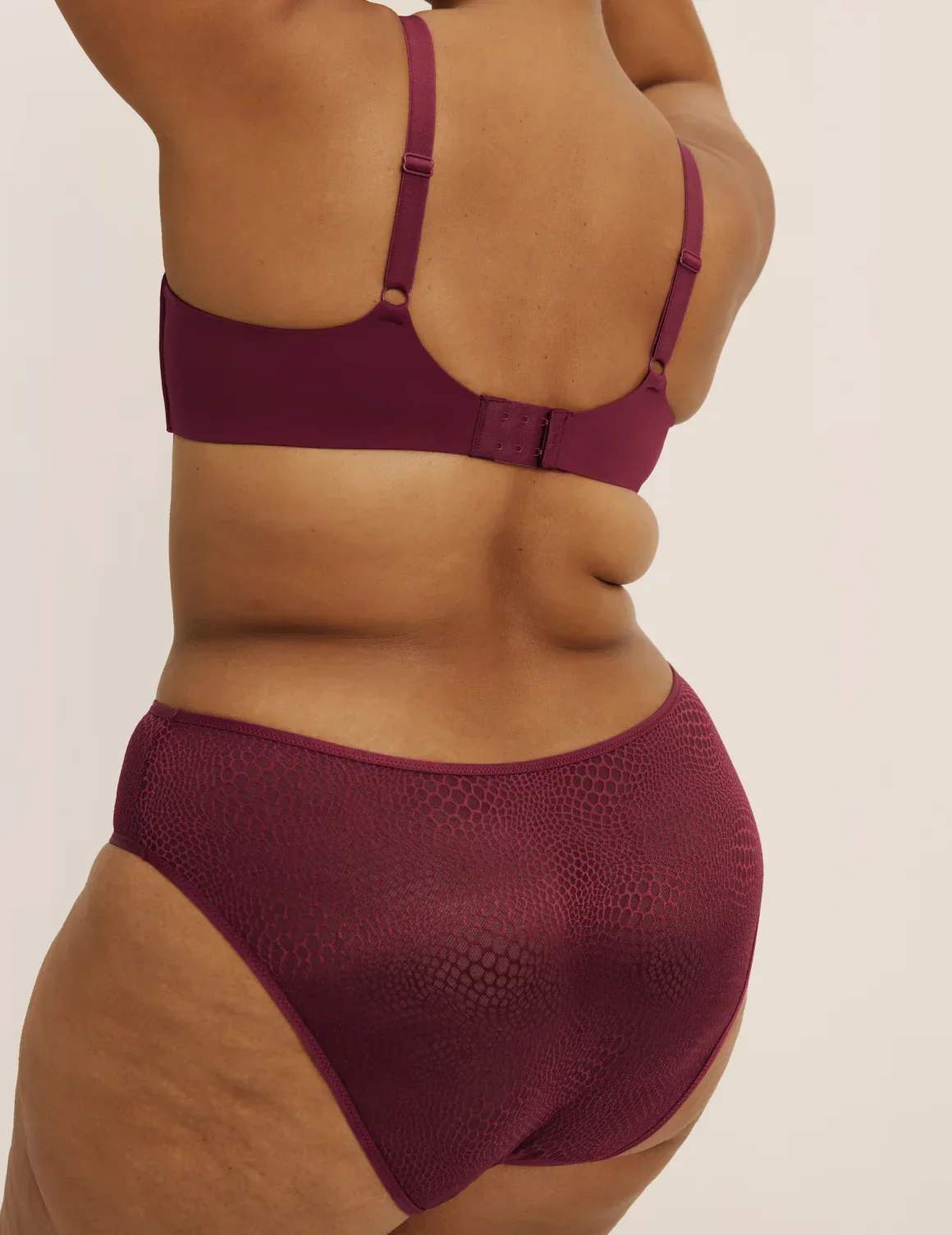 Lace Bra - Image 9