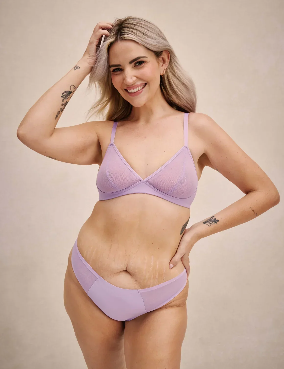 Mesh Deep V Bra - Image 21