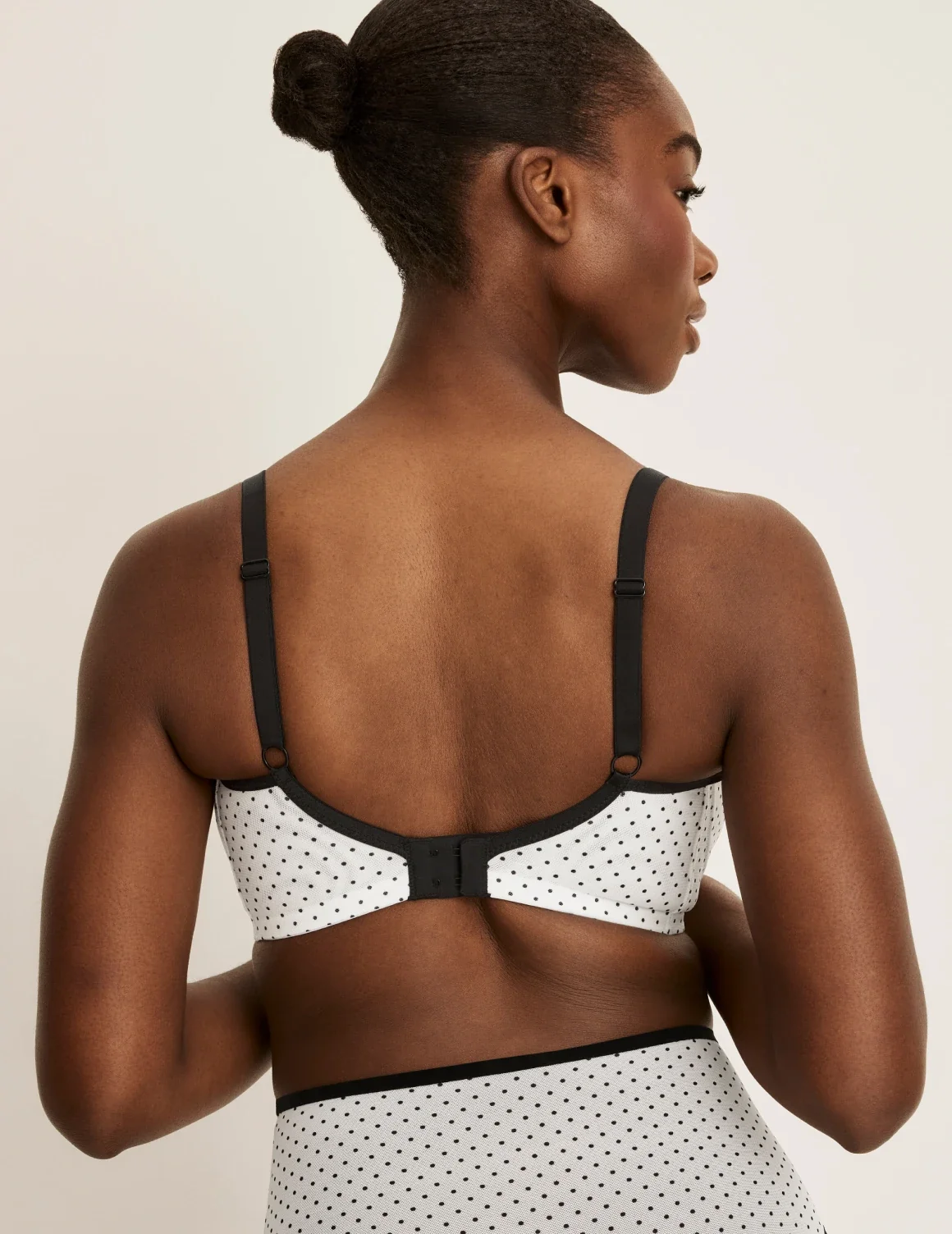 Mesh Deep V Bra - Image 38