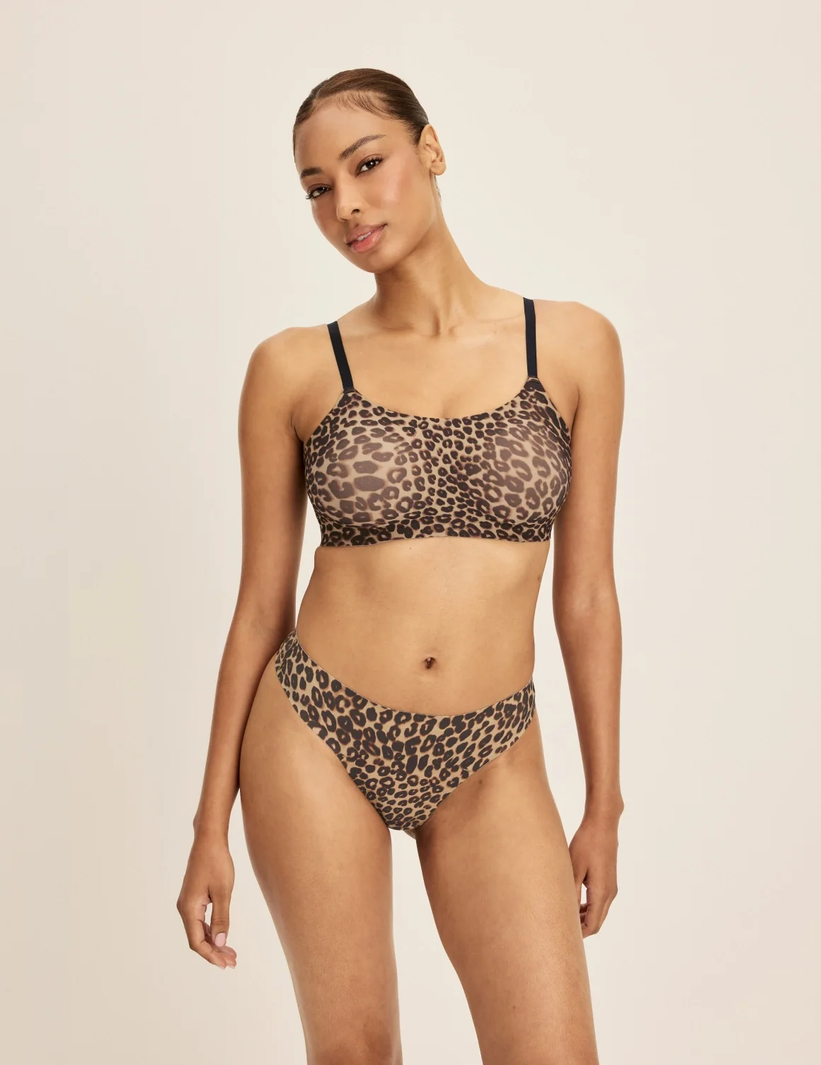 Revolution Scoop Bra - Last Call - Image 11