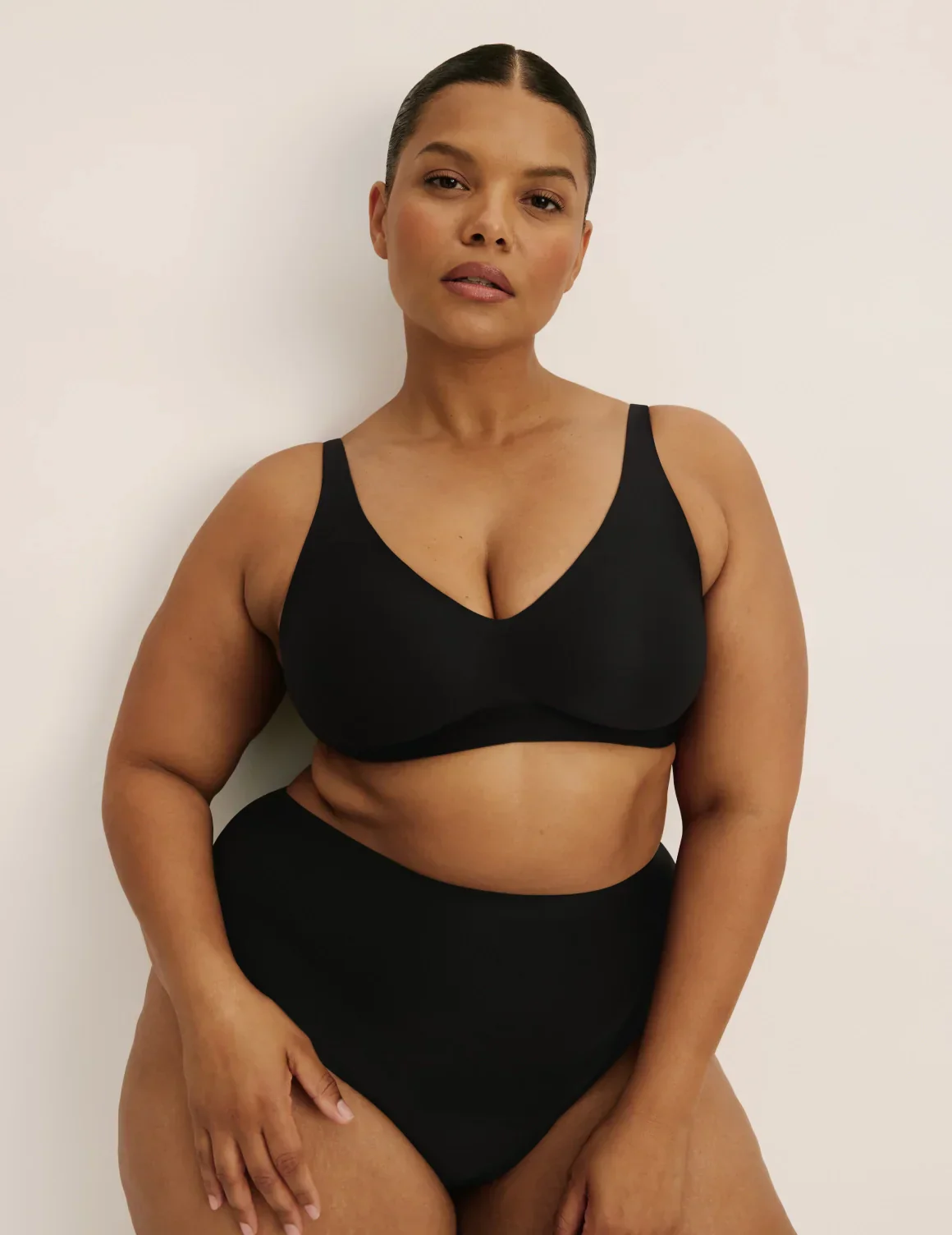 Revolution V-Neck Bra - Last Call - Image 46