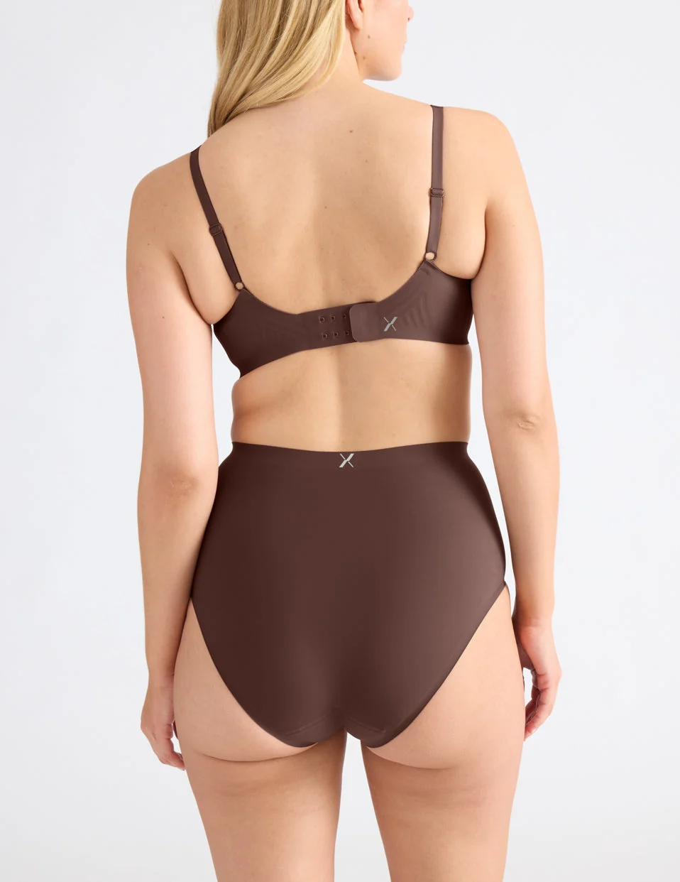 Revolution V-Neck Bra - Last Call - Image 58