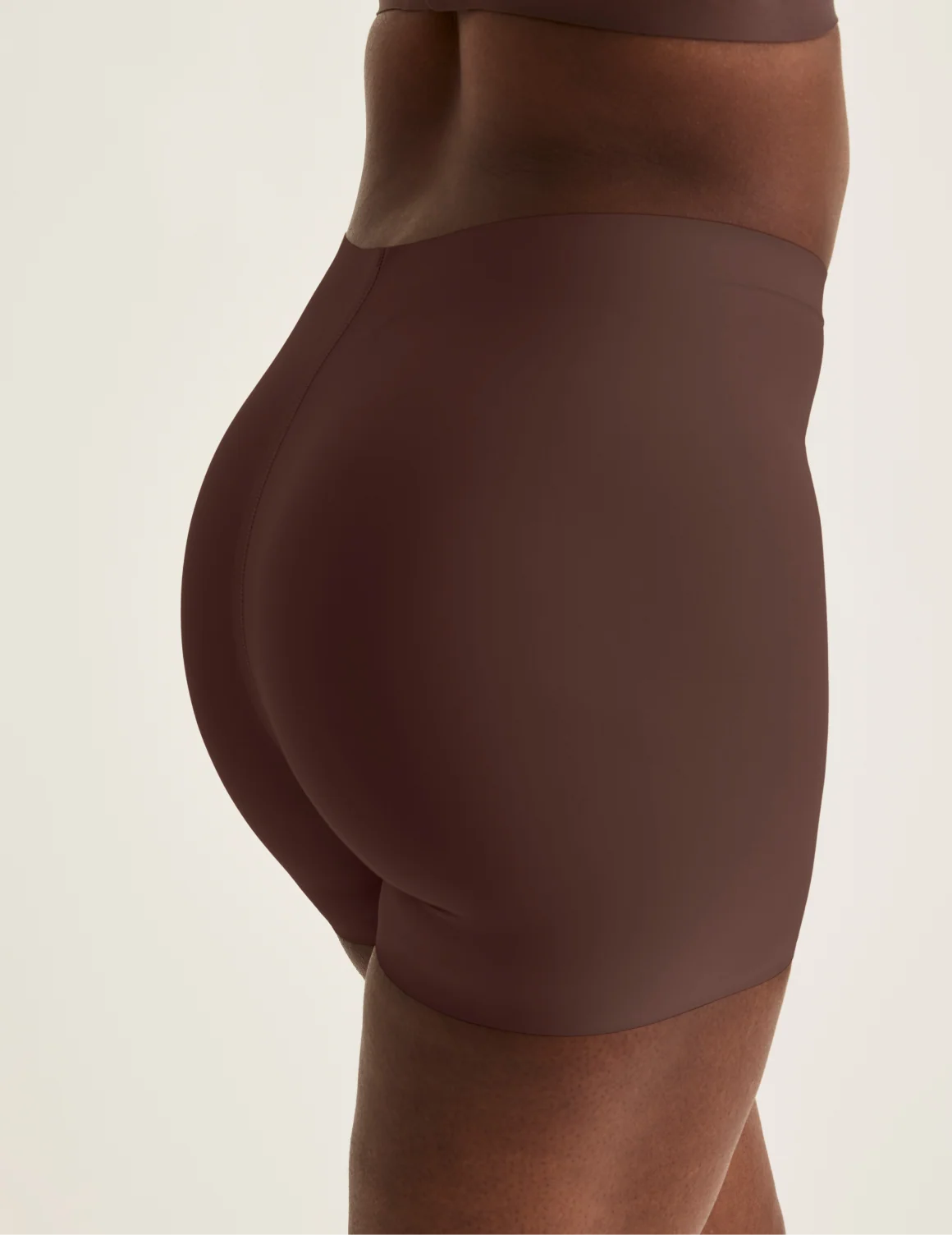 Shortie Thigh Saver® 4” - Image 12