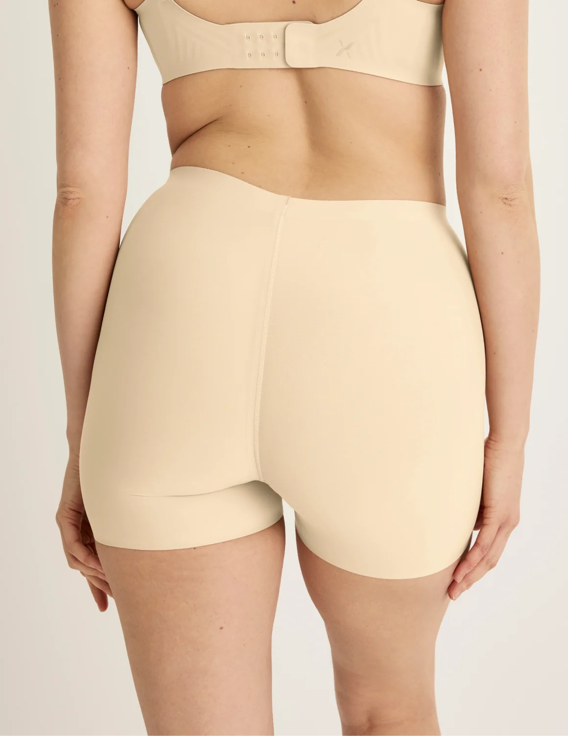 Shortie Thigh Saver® 4” - Image 9