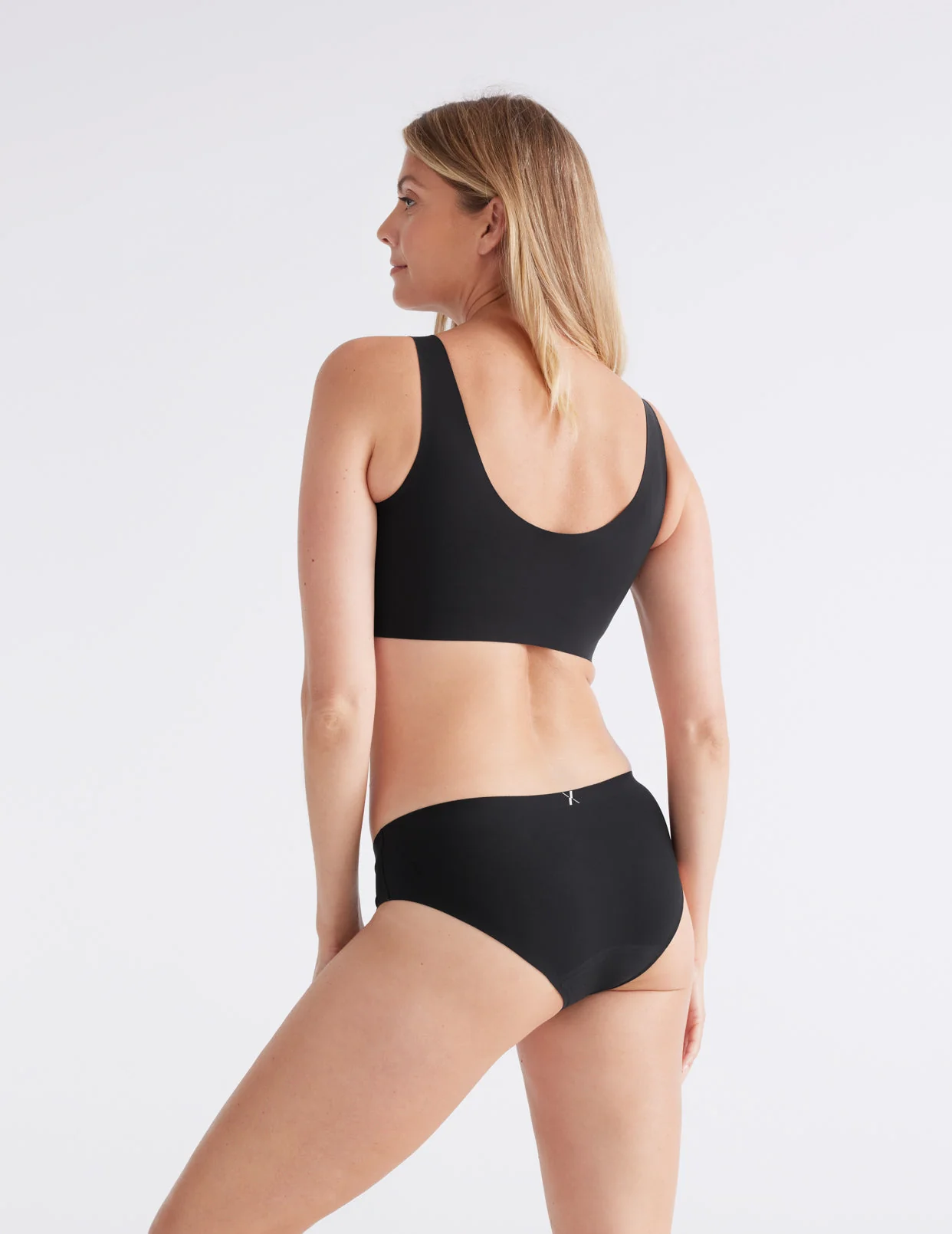 Super Leakproof® No-Show Bikini 3-Pack - Original - Last Call - Image 4